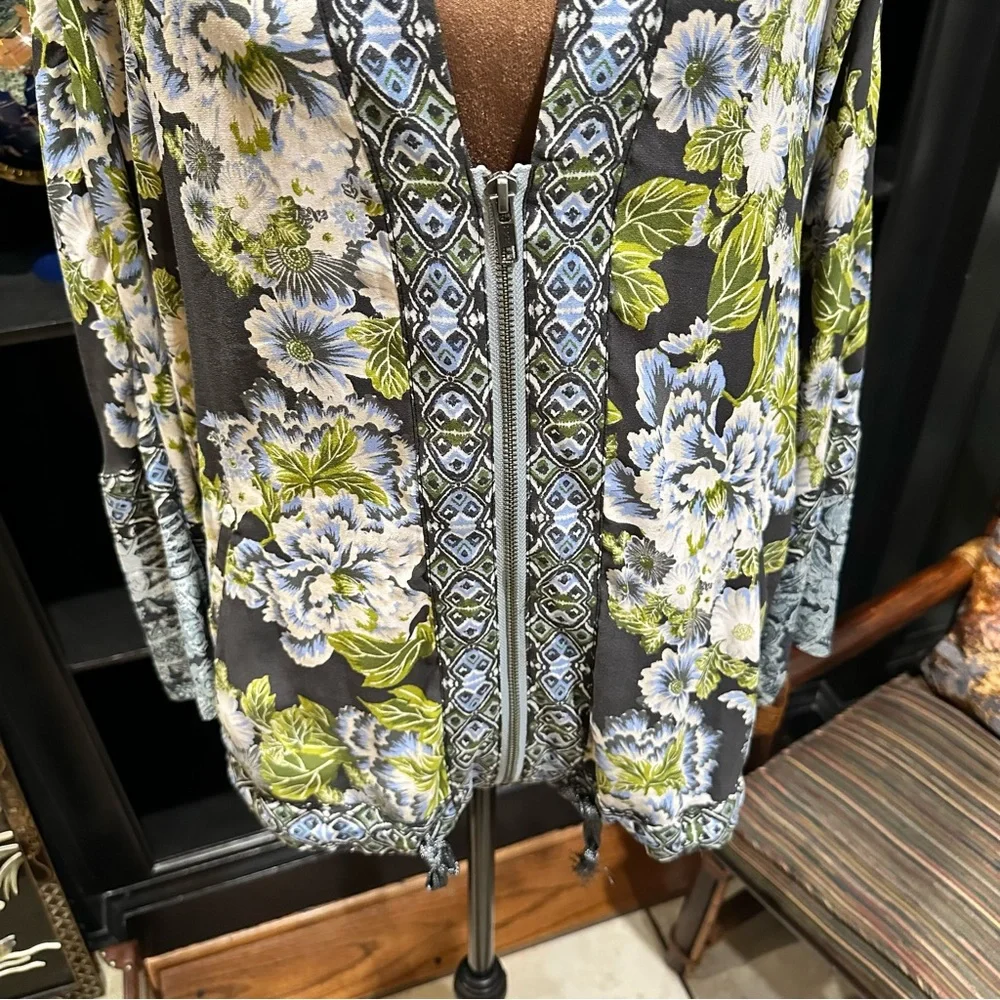 Free People Wildflower Chiffon Zip Kimono – Size XS/S (Oversized Fit)